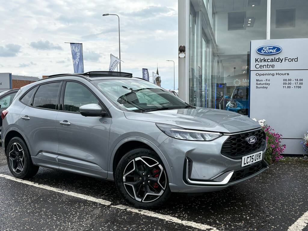 Ford Kuga St-line X 2.5 Duratec Phev 243Ps Cvt Silver