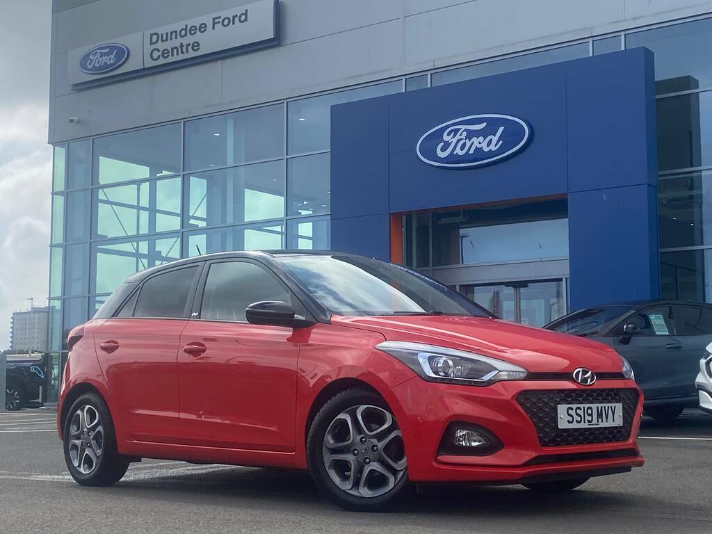 Hyundai I20 Mpi Play SS19MVY Red