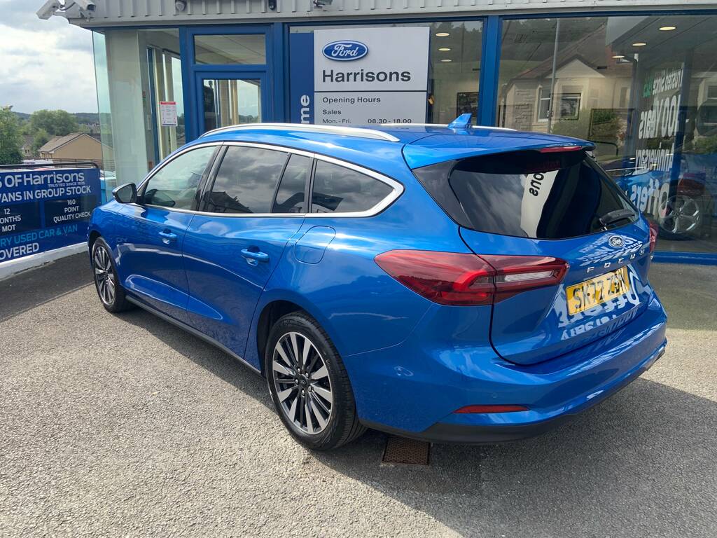 Ford Focus 1.0 Ecoboost Mhev 155Ps Titanium Vignale SK72ZBN Blue #6