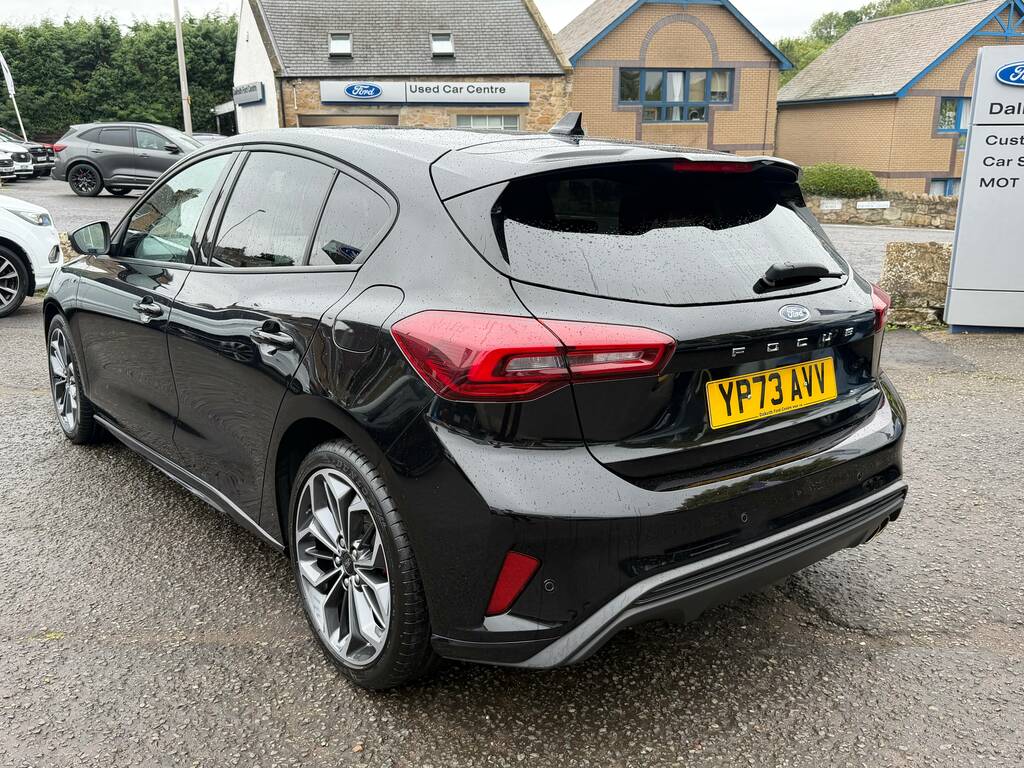 Ford Focus St-line X 1.0 125Ps Mhev YP73AVV Black #3