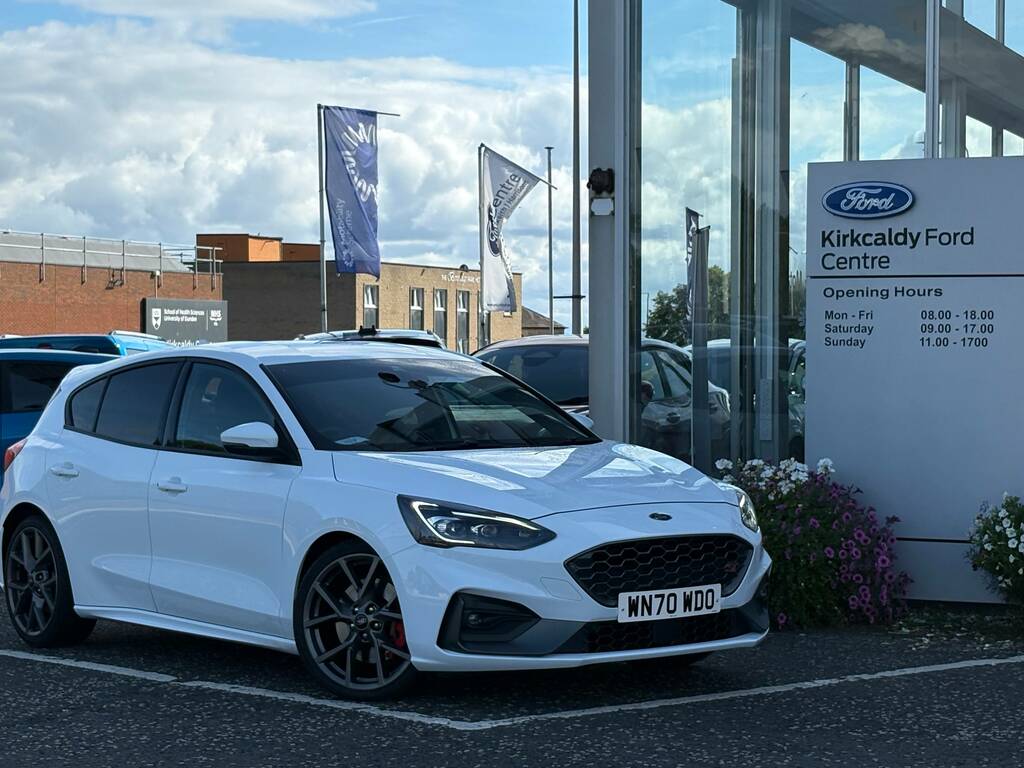 Ford Focus St Ecoblue White