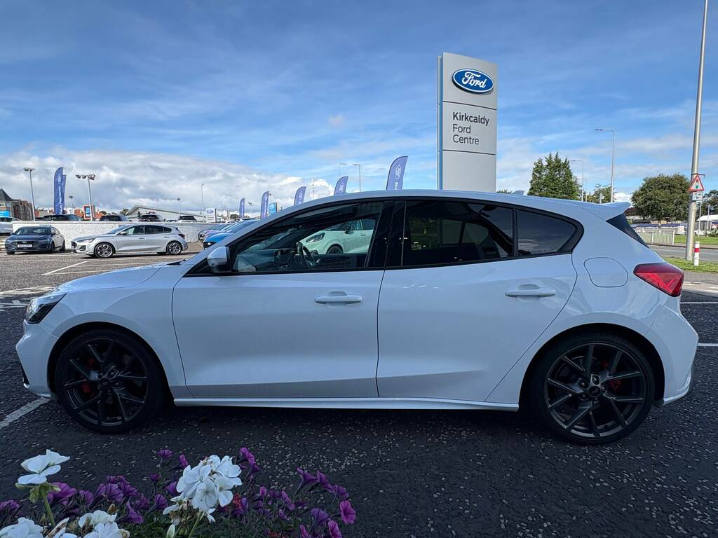 Ford Focus St Ecoblue WN70WDO White #6