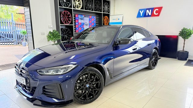 BMW i4 40 83.9Kwh M Sport Blue