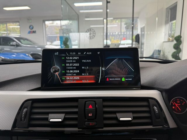 BMW 3 Series 2.0 318D M Sport CX15UCA White #4