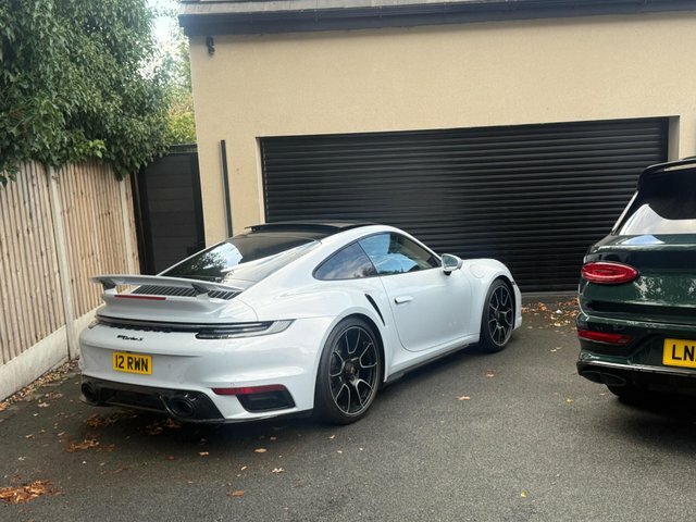 Porsche 911 Automatic Green #24