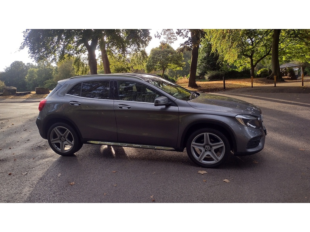 Mercedes-Benz GLA Class Gla200 Amg Line Grey