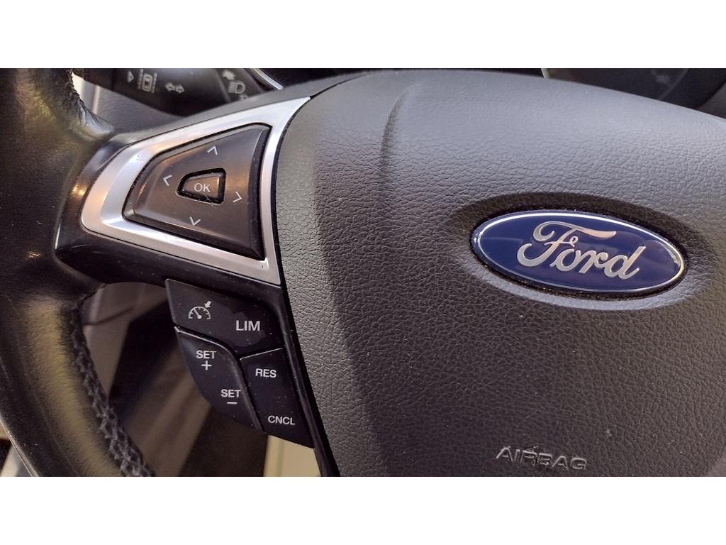 Ford Mondeo Tdci Titanium LG15VPN White #5