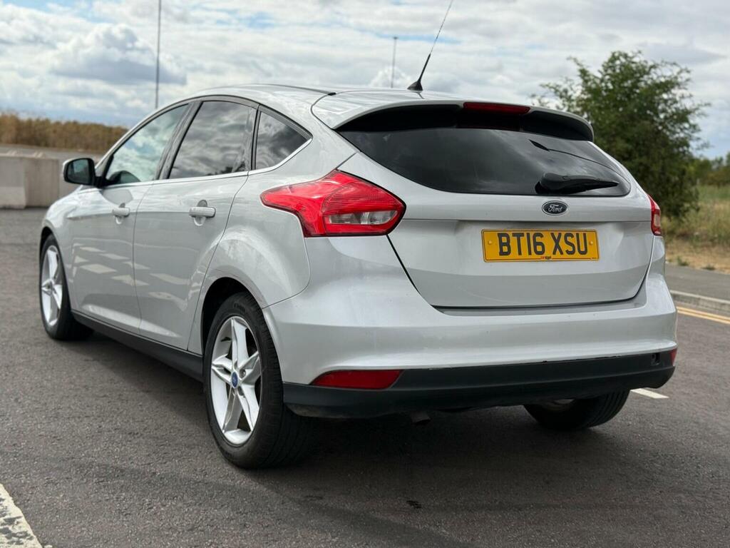 Ford Focus Hatchback 1.5 Tdci Zetec Powershift Euro 6 Ss 5 BT16XSU Silver #4