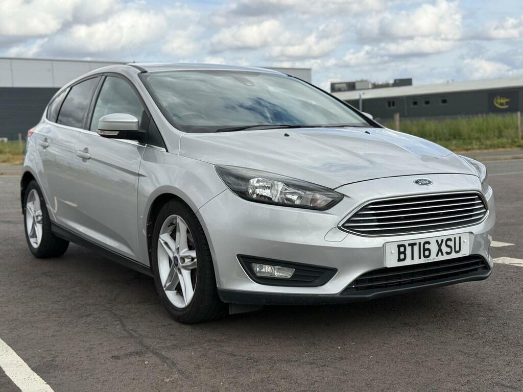 Ford Focus Hatchback 1.5 Tdci Zetec Powershift Euro 6 Ss 5 Silver