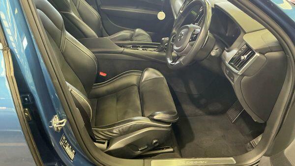 Volvo V90 2.0 T4 Gpf Momentum Grey #10