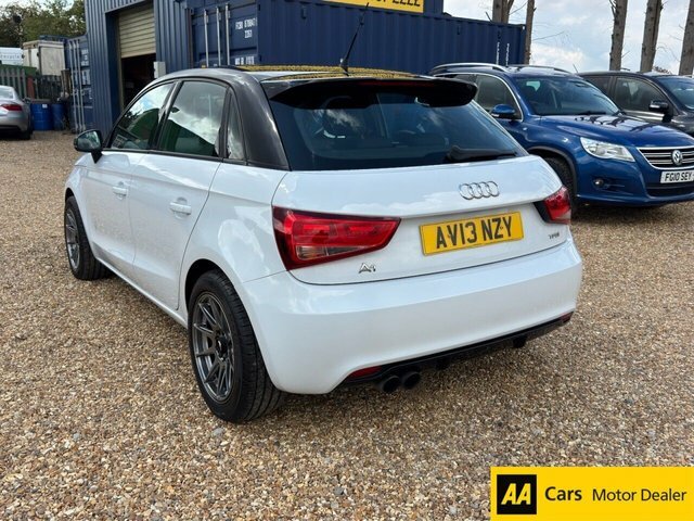 Audi A1 Tfsi Amplified Edition Sportback AV13NZY White #5