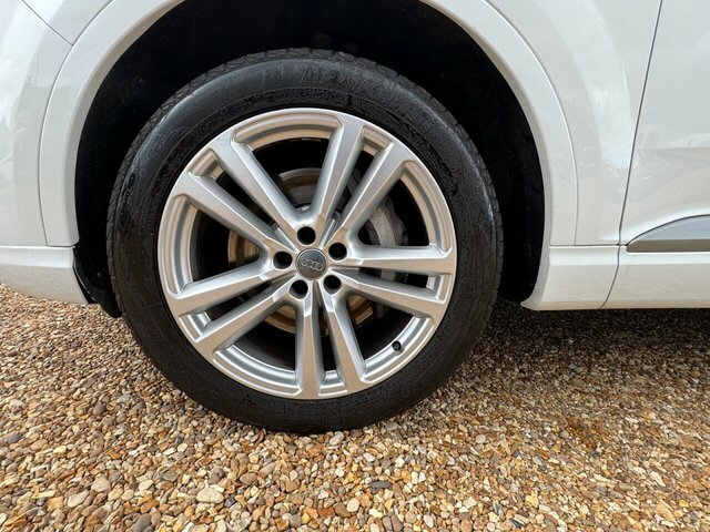 Audi Q7 Suv Grey #41