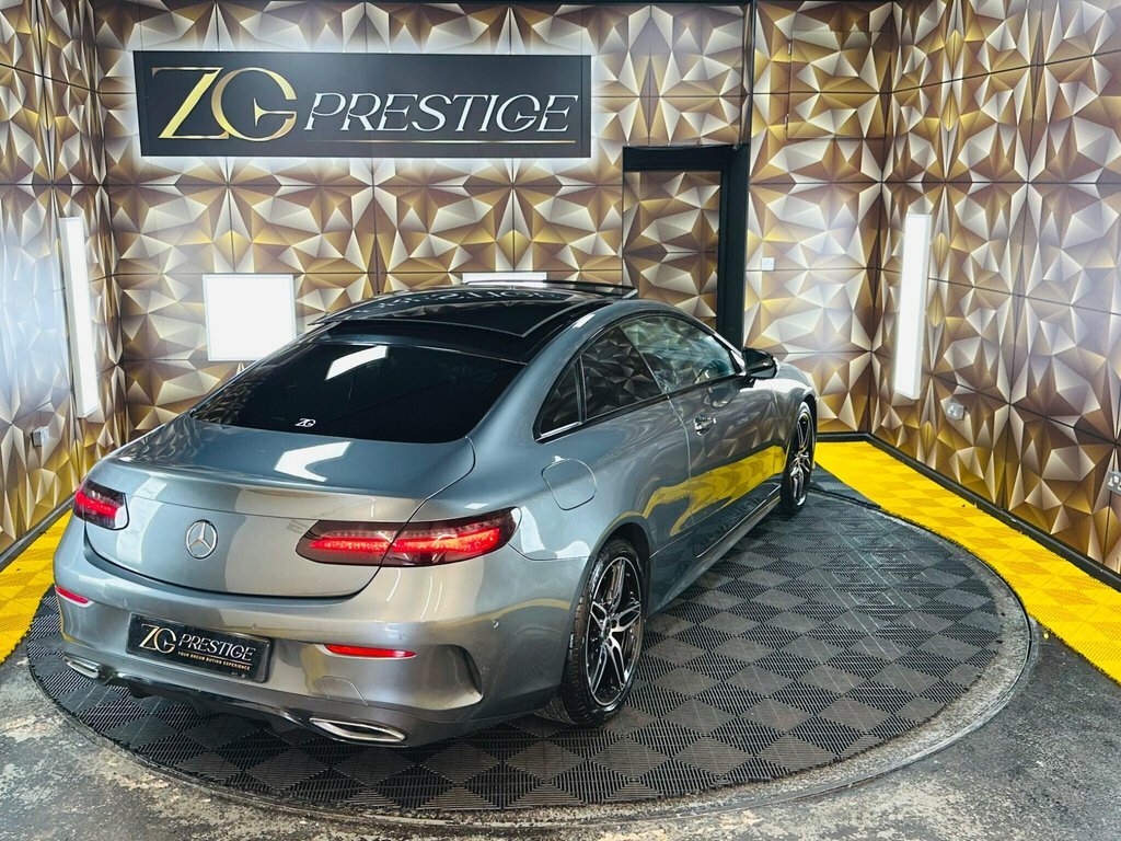 Mercedes-Benz E Class 2L Amg Line Grey #6
