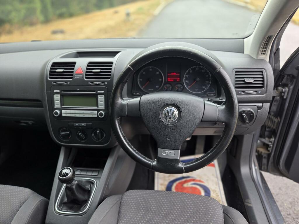 Volkswagen Golf S Red #24