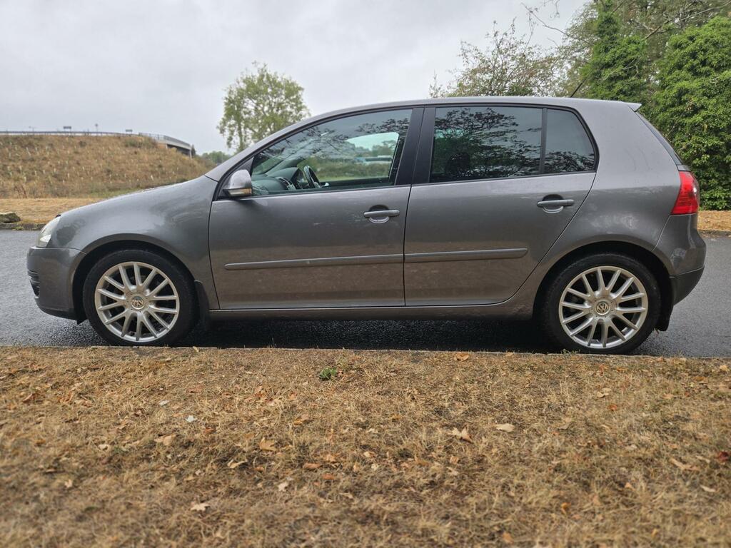 Volkswagen Golf S Red #11