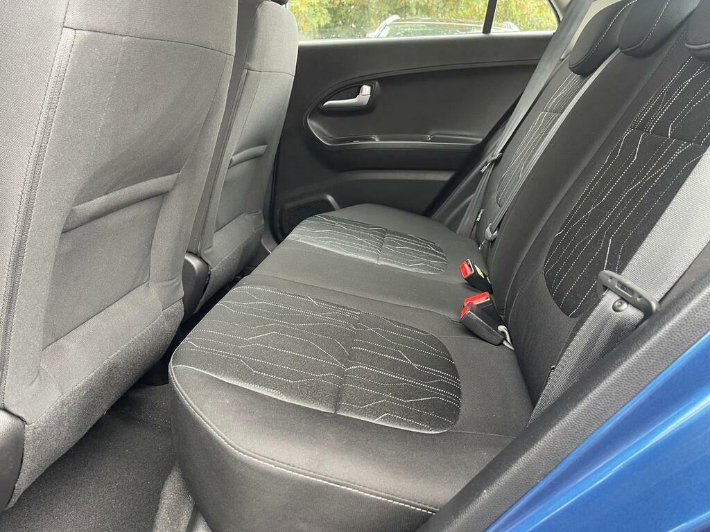Kia Picanto Hatchback Red #18