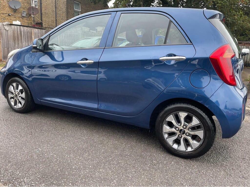 Kia Picanto Hatchback Red #8