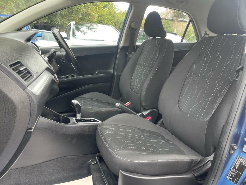 Kia Picanto Hatchback Red #16