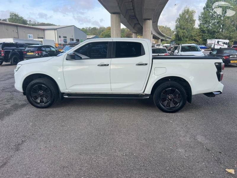 Isuzu D-Max 1.9 V-cross Double Cab 4X4 White #3