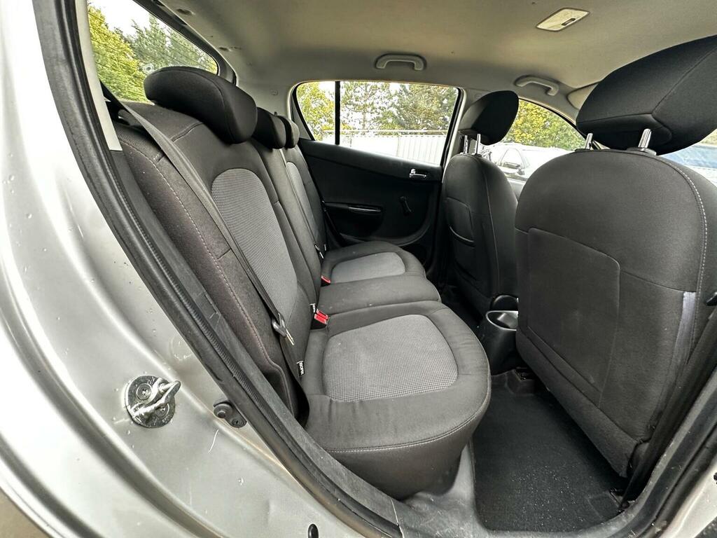 Hyundai I20 Active Silver #30