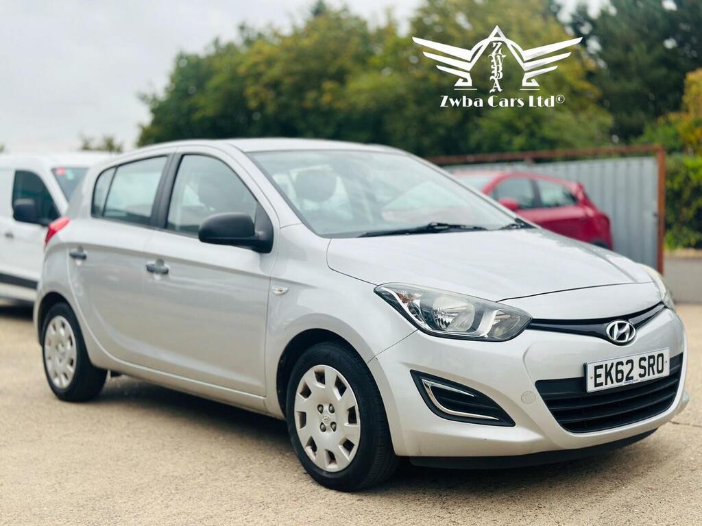 Hyundai I20 Active Silver #1