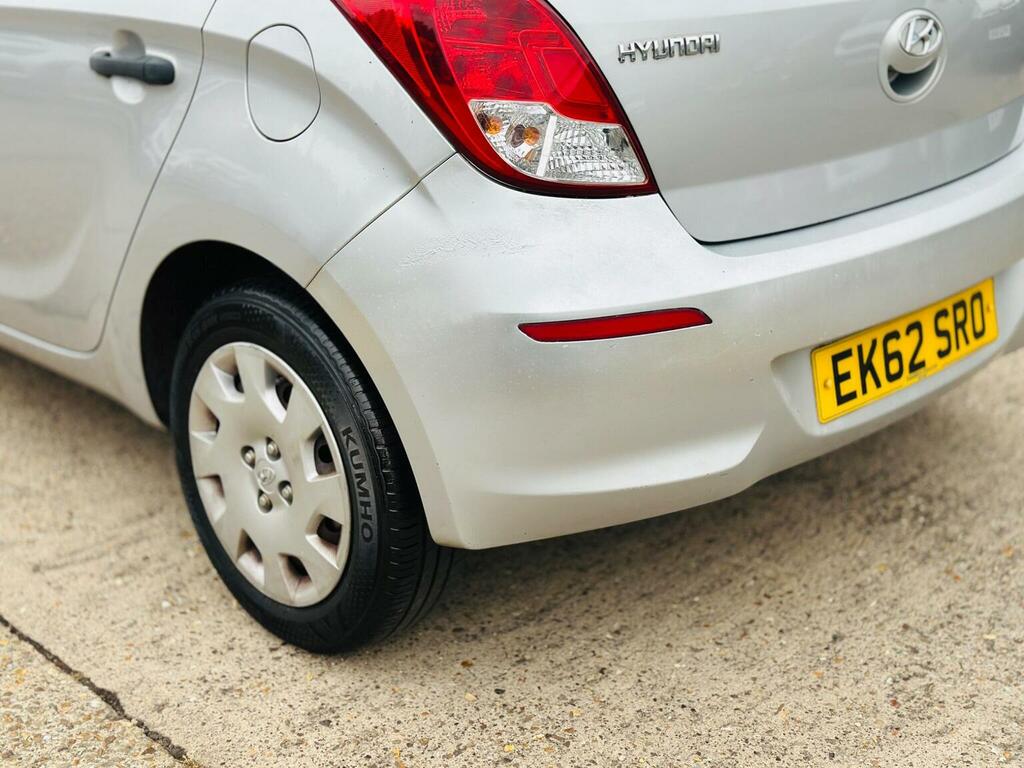 Hyundai I20 Active Silver #16