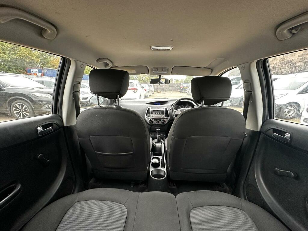 Hyundai I20 Active Silver #9