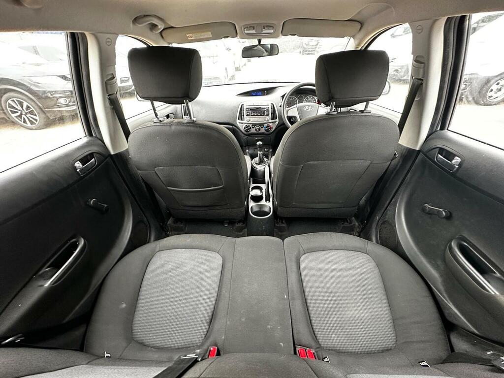 Hyundai I20 Active Silver #33