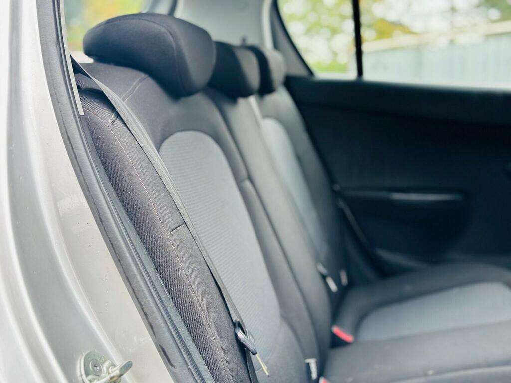 Hyundai I20 Active Silver #31