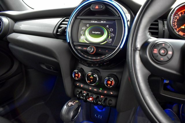 Mini Convertible 2017 1.5 136 Cooper Convertible Brown #6