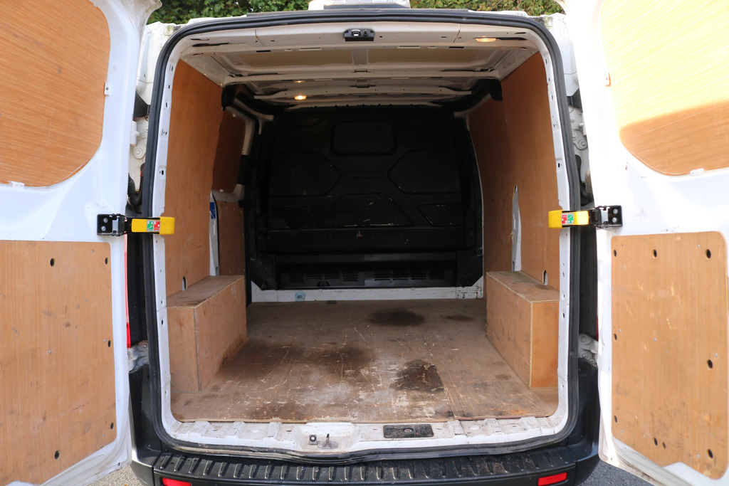 Ford Transit Custom 2L Leader White #12