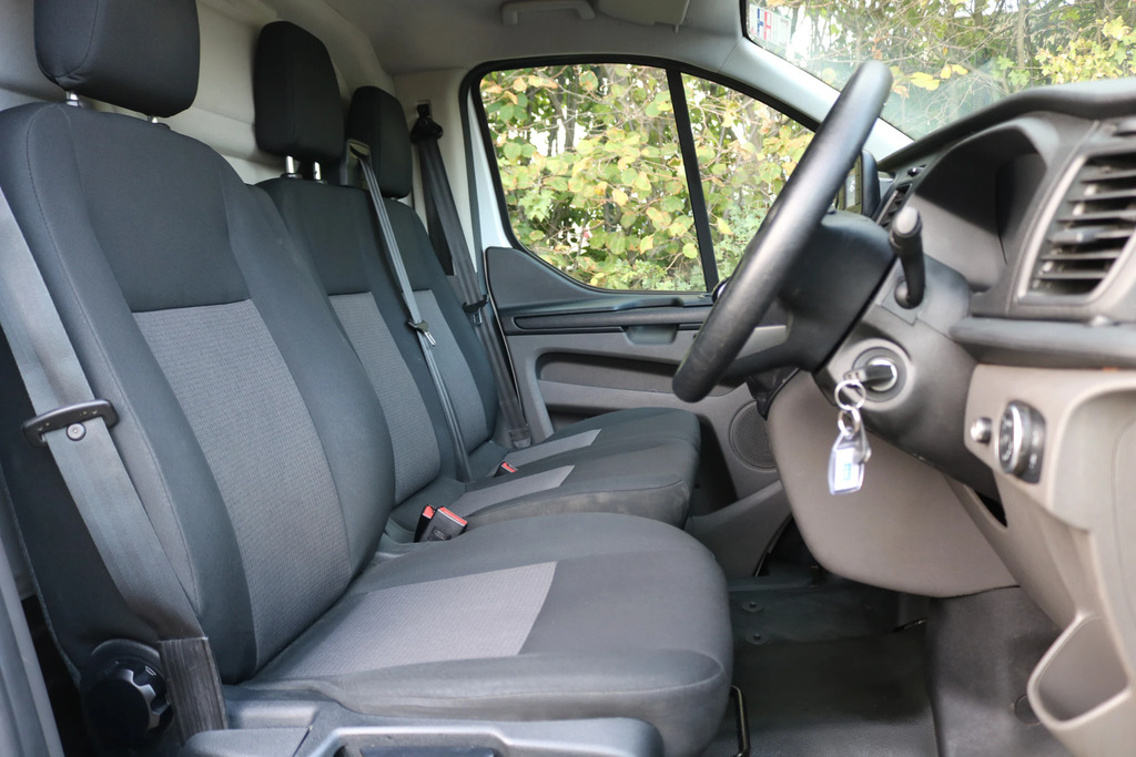 Ford Transit Custom 2L Leader White #9