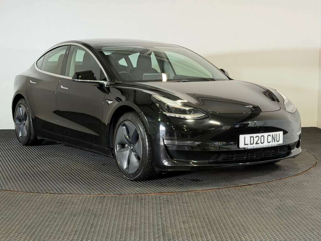 Tesla Model 3 Dual Motor Long Range Saloon 4 LD20CNU Black