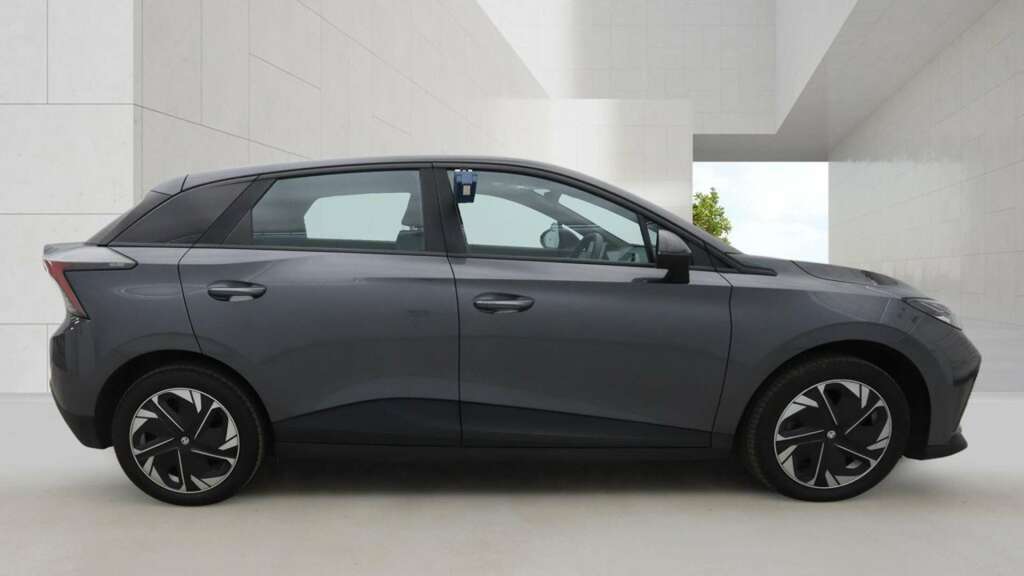 MG MG4 51Kwh Se Hatchback 170 Ps Grey #5