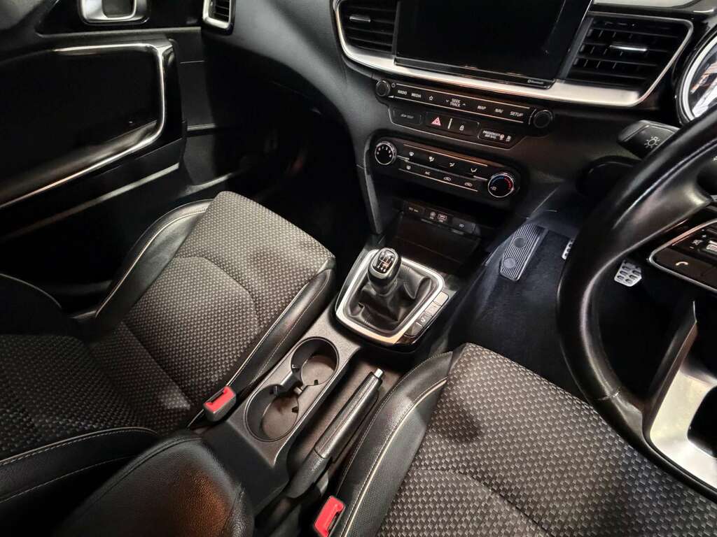 Kia Ceed 1.6 Crdi 3 Isg 114 Bhp Grey #14