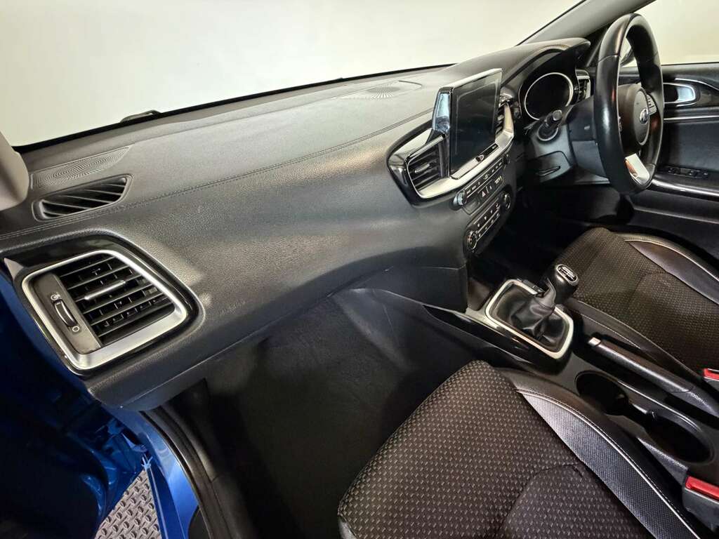 Kia Ceed 1.6 Crdi 3 Isg 114 Bhp Grey #54