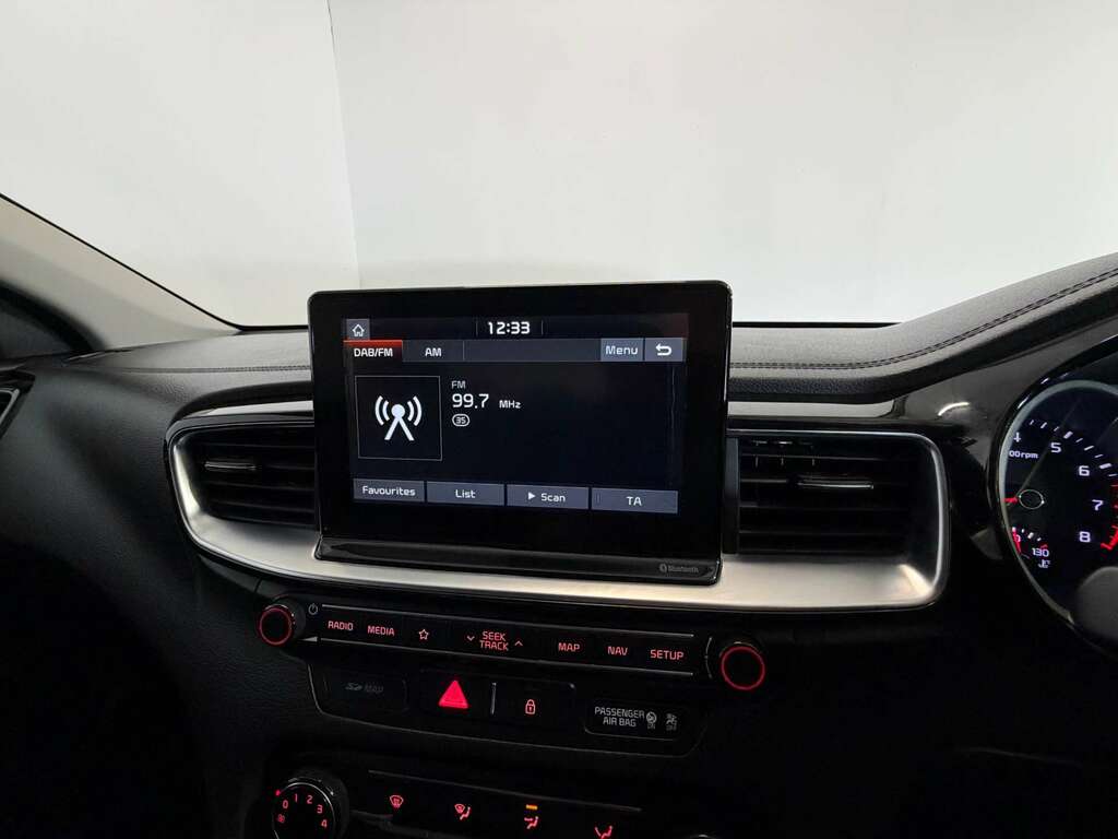Kia Ceed 1.6 Crdi 3 Isg 114 Bhp Grey #37