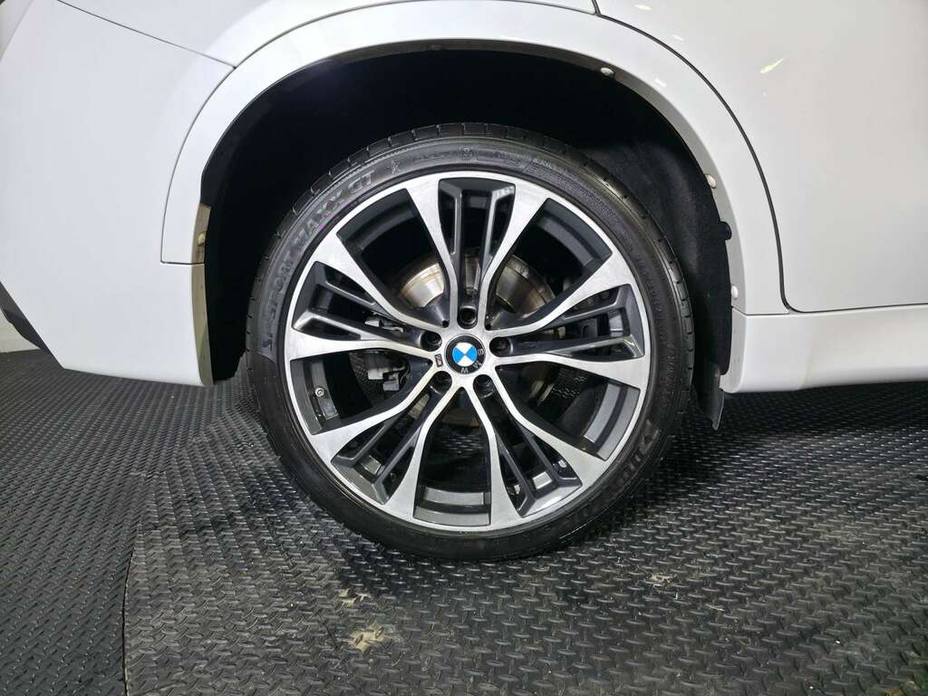 BMW X6 X6 M50d #84
