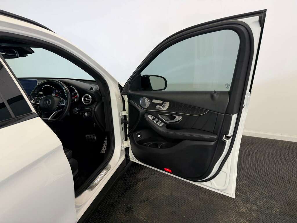 Mercedes-Benz GLC Class 220 D 4Matic Se Exec Silver #27