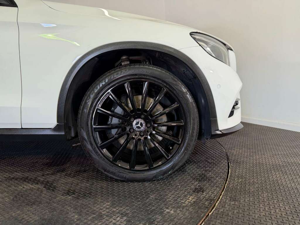 Mercedes-Benz GLC Class 220 D 4Matic Se Exec Silver #81