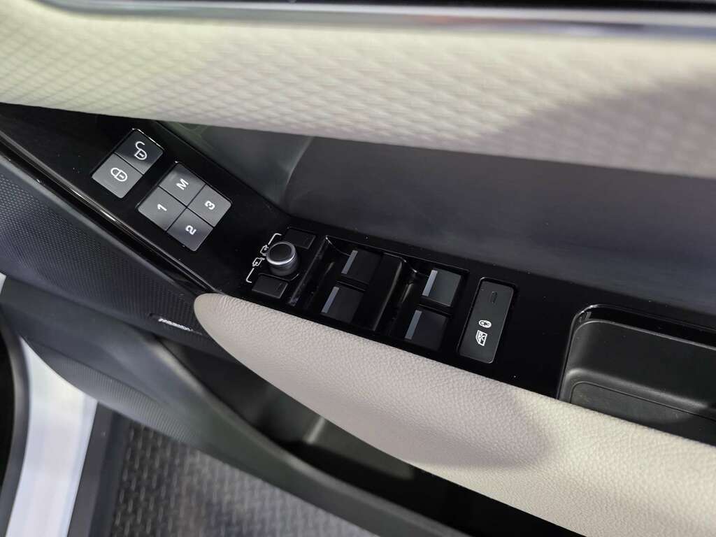 Land Rover Range Rover Velar D300 R-dynamic Hse Silver #51