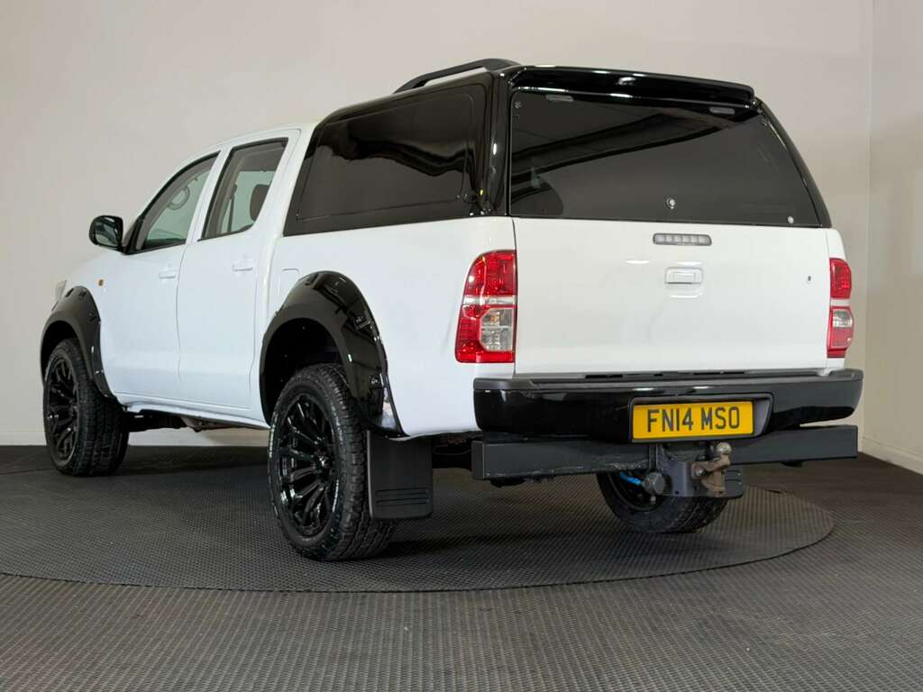 Toyota HILUX 2.5 D-4d Active Pickup Extended Cab Man White #5
