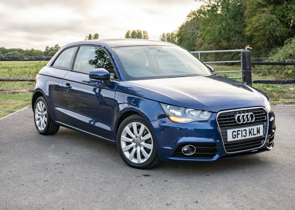 Audi A1 1.6 Tdi Sport 2013 Blue