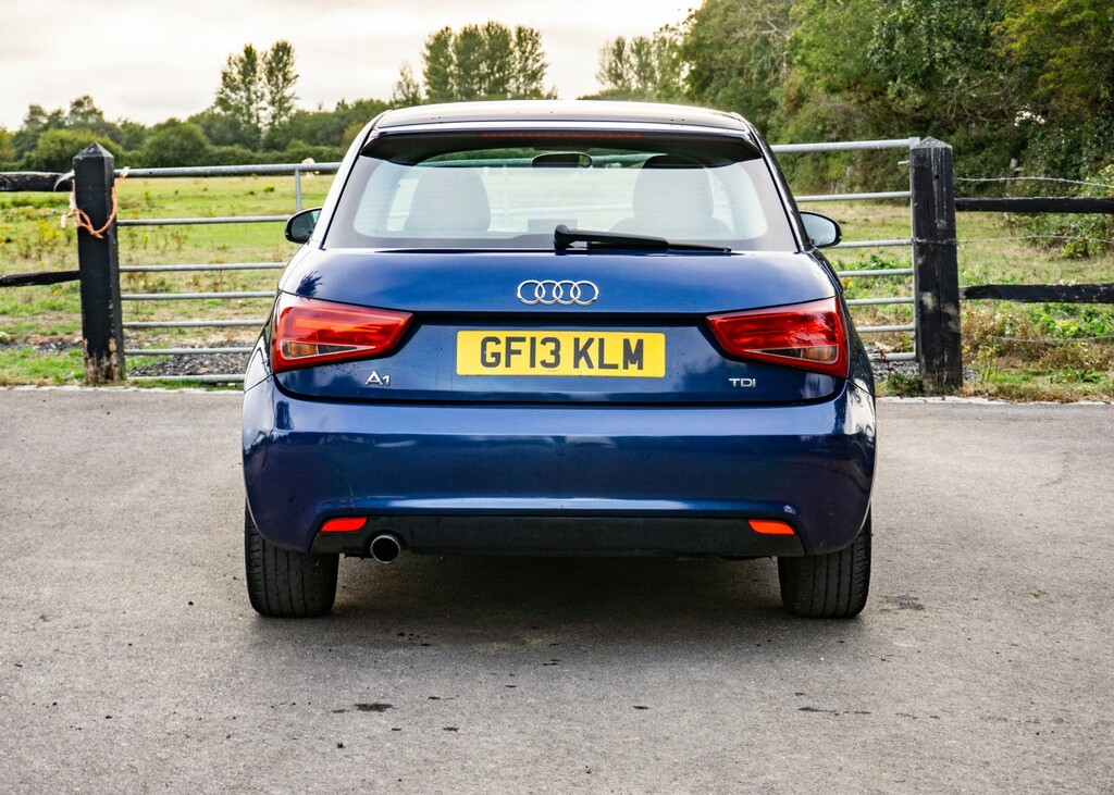 Audi A1 1.6 Tdi Sport 2013 Blue #3