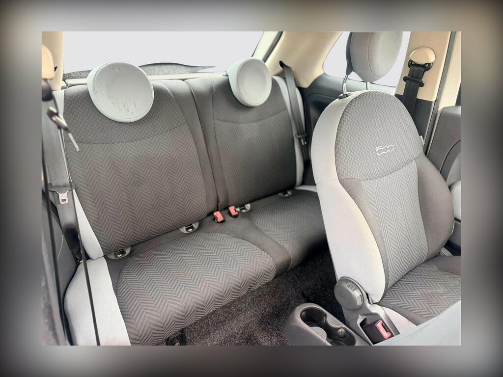 Fiat 500 1.2L Lounge Red #12