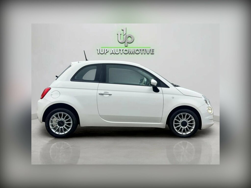 Fiat 500 1.2L Lounge Red #7