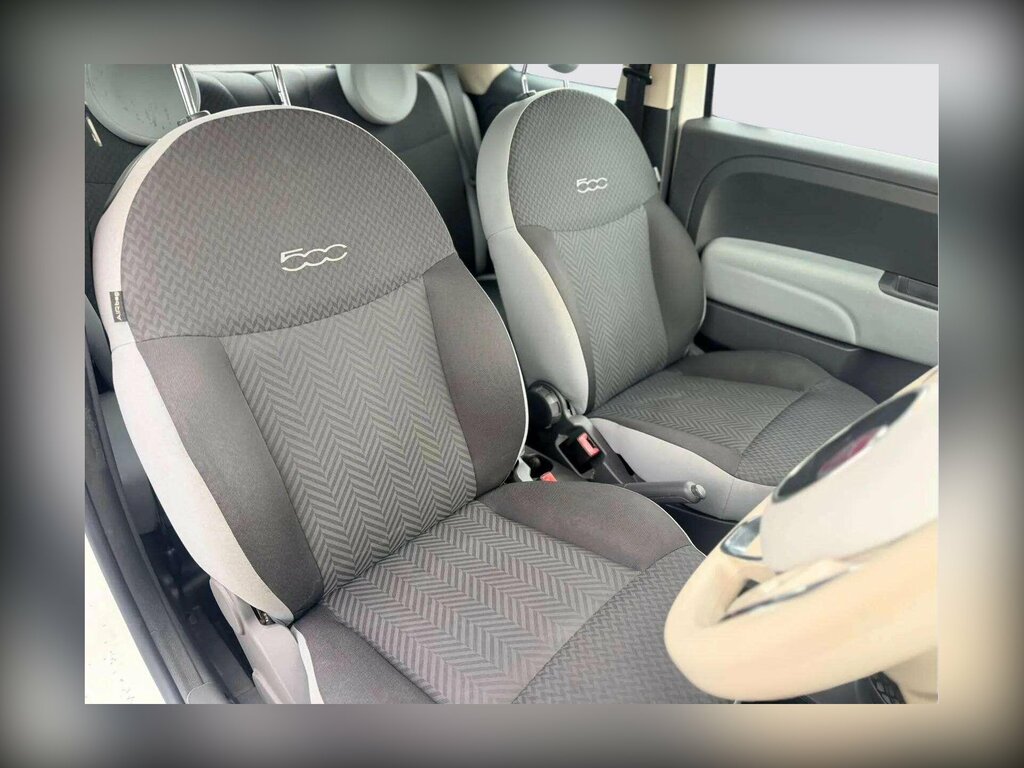 Fiat 500 1.2L Lounge Red #11