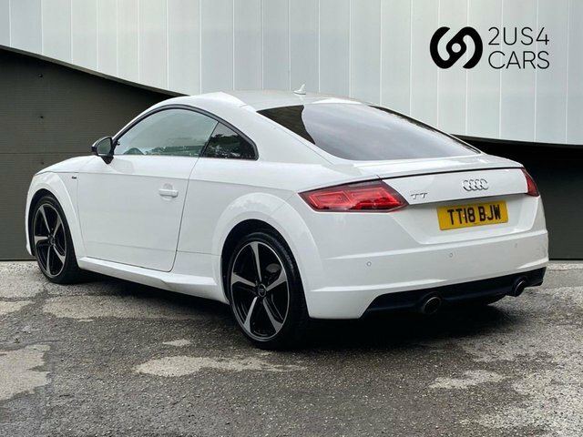 Audi TT 1.8 Tfsi Black Edition Coupe S Tronic E Black #4