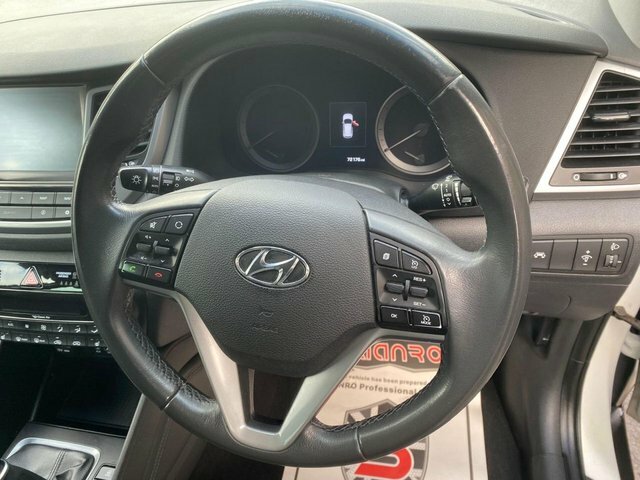 Hyundai Tucson S White #20