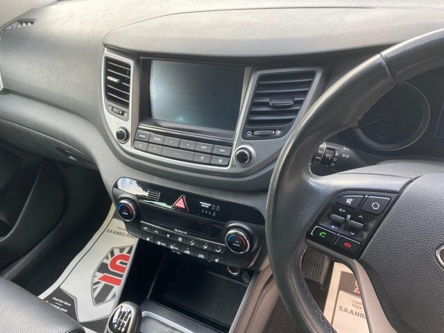 Hyundai Tucson S White #18